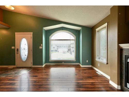 9130 128 Avenue, Peace River, AB - Indoor Photo Showing Other Room With Fireplace