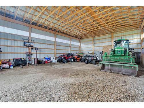 35016 Highway 674, Rural Grande Prairie No. 1, County Of, AB - Indoor Photo Showing Garage