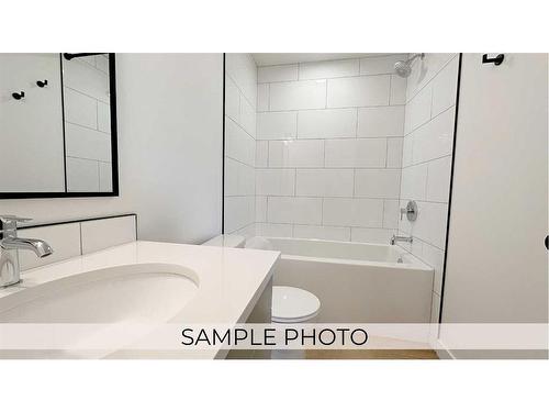 221-11850 84 Avenue, Grande Prairie, AB - Indoor Photo Showing Bathroom