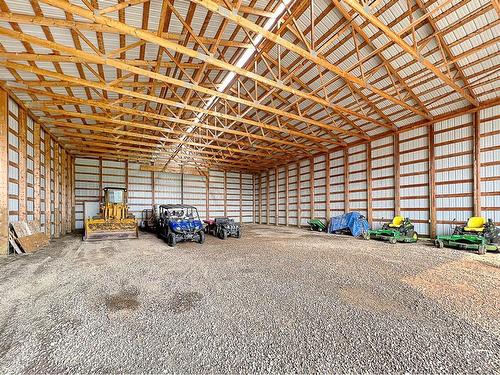 19132 Twp 825, Rural Northern Sunrise County, AB - Indoor
