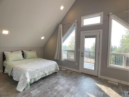 83 13415 Township 752A, High Prairie, AB - Indoor Photo Showing Bedroom