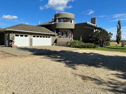 . 17423 Highway 2, High Prairie, AB - Outdoor