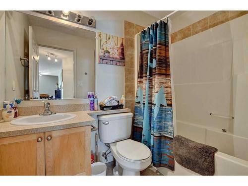 101-9810 96 Street, Grande Prairie, AB - Indoor Photo Showing Bathroom