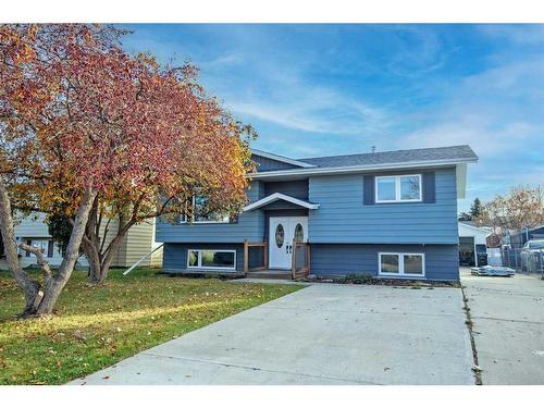 5415 46 Street, Valleyview, AB - Outdoor With Facade