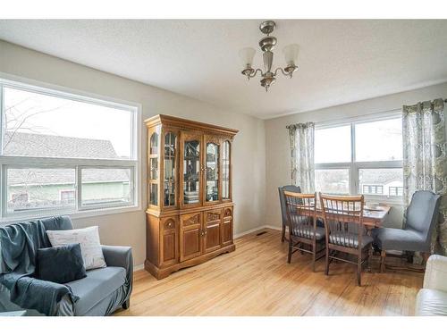 10123 106 Ave, Peace River, AB - Indoor