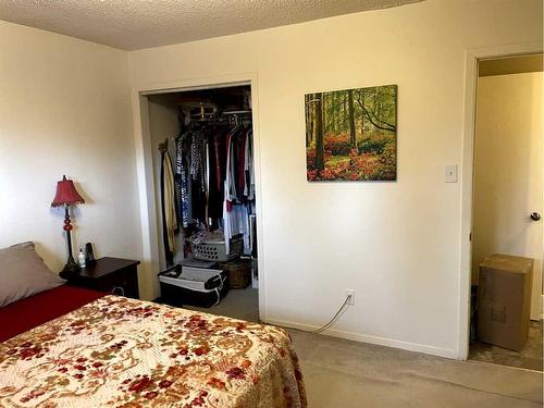 4706 55 Street, Grimshaw, AB - Indoor Photo Showing Bedroom