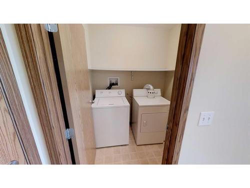 12015 Royal Oaks Drive, Grande Prairie, AB - Indoor Photo Showing Laundry Room