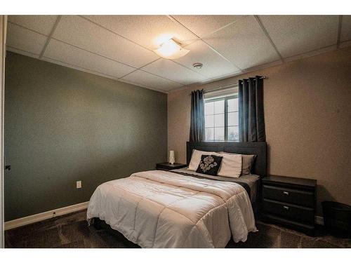 842007 Range Road 222, Rural Northern Lights, County Of, AB - Indoor Photo Showing Bedroom