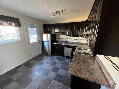 4808 54 Avenue, Grimshaw, AB - Indoor