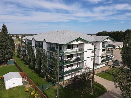 305-4646 55Th Avenue, High Prairie, AB - Outdoor With Balcony With View