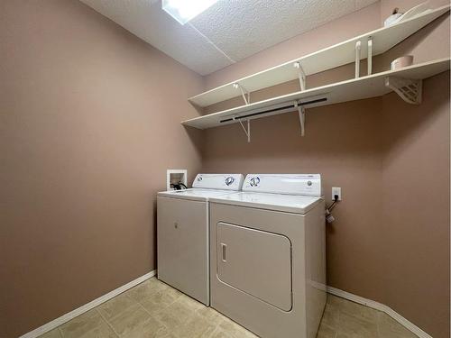 305-4646 55Th Avenue, High Prairie, AB - Indoor Photo Showing Laundry Room