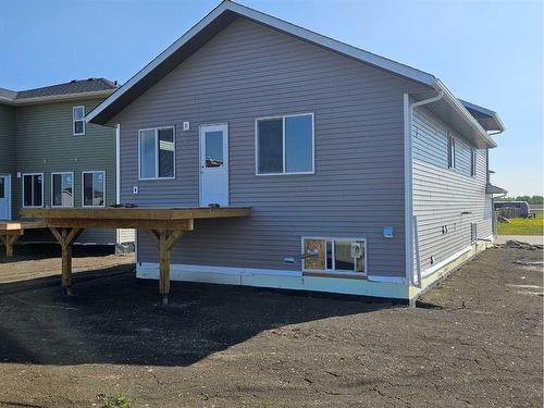 9464 92 Street, Wembley, AB - Outdoor With Exterior