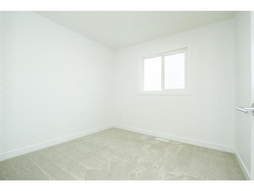 8845 85A Avenue, Grande Prairie, AB - Indoor Photo Showing Other Room