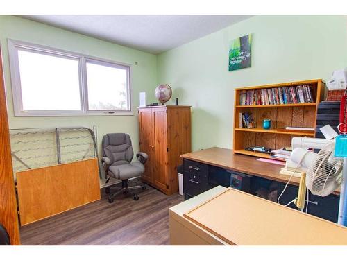 A&B-84052 Hwy 59, La Glace, AB - Indoor Photo Showing Office