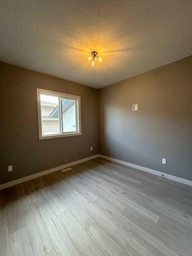 11326 107 Avenue, Grande Prairie, AB - Indoor Photo Showing Other Room