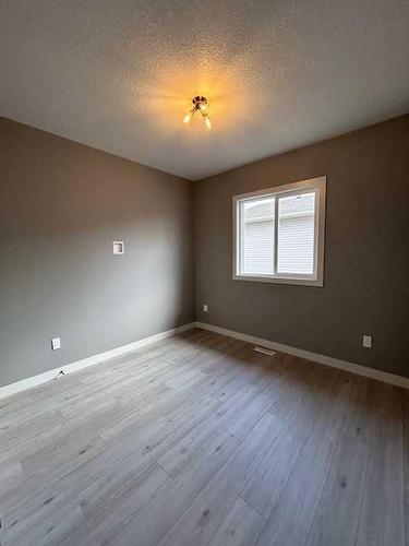 11326 107 Avenue, Grande Prairie, AB - Indoor Photo Showing Other Room