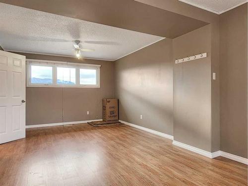 10849 98 Ave, Grande Cache, AB - Indoor Photo Showing Other Room