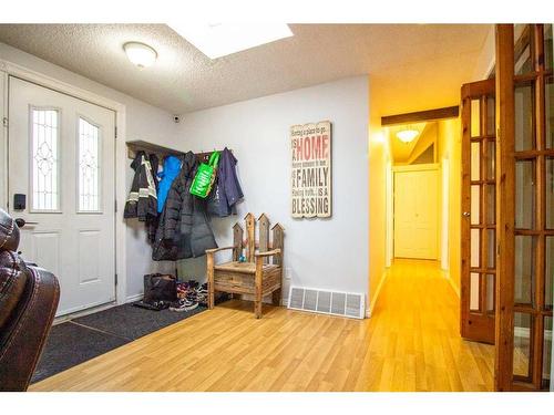 11049 Hoppe Avenue, Grande Cache, AB - Indoor Photo Showing Other Room