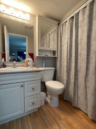 204-4646 55Th Avenue, High Prairie, AB - Indoor Photo Showing Bathroom