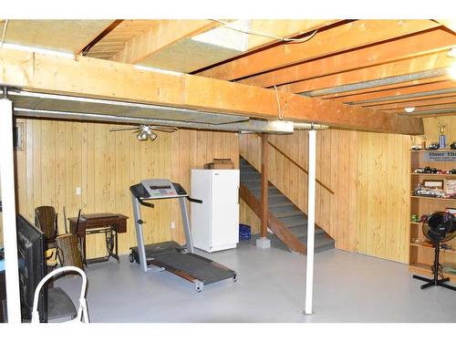 9622 84 Avenue, Peace River, AB - Indoor Photo Showing Gym Room
