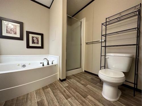 5031 49 Avenue, Woking, AB - Indoor Photo Showing Bathroom