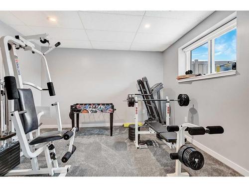 10450 131 Avenue, Grande Prairie, AB - Indoor Photo Showing Gym Room