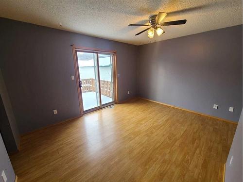 10918 92 Street, Peace River, AB - Indoor Photo Showing Other Room