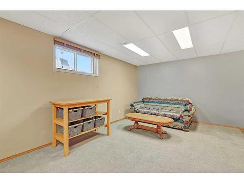 4722 56A Street, Valleyview, AB - Indoor Photo Showing Basement