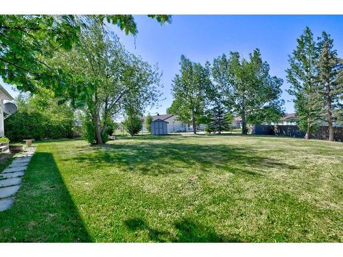 4722 56A Street, Valleyview, AB - Outdoor With Backyard