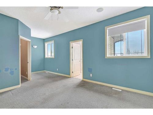 11450 89B Street, Grande Prairie, AB - Indoor Photo Showing Other Room