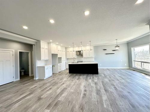 8805 59 Avenue, Grande Prairie, AB - Indoor Photo Showing Kitchen