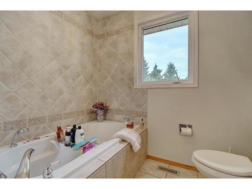 815077 Range Road 24, Rural Fairview No. 136, M.D. Of, AB - Indoor Photo Showing Bathroom