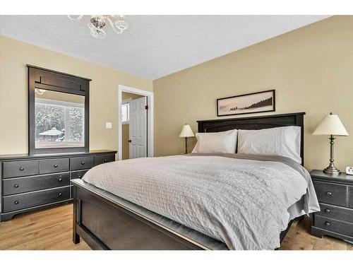 2-712028 Range Road 51, Rural Grande Prairie No. 1, County Of, AB - Indoor Photo Showing Bedroom