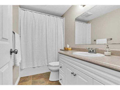 2-712028 Range Road 51, Rural Grande Prairie No. 1, County Of, AB - Indoor Photo Showing Bathroom