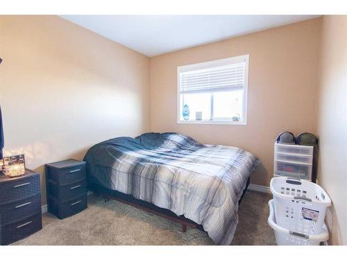 10326 70 Avenue, Grande Prairie, AB - Indoor Photo Showing Bedroom