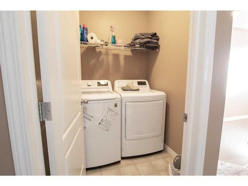 10326 70 Avenue, Grande Prairie, AB - Indoor Photo Showing Laundry Room