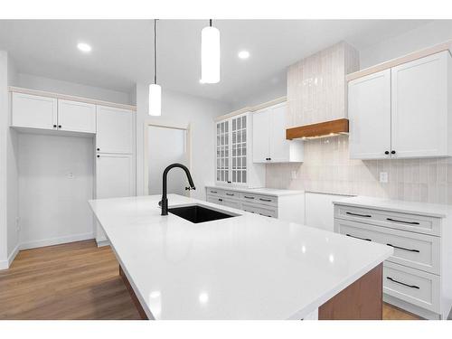 12001 77 Avenue, Grande Prairie, AB - Indoor Photo Showing Kitchen With Upgraded Kitchen