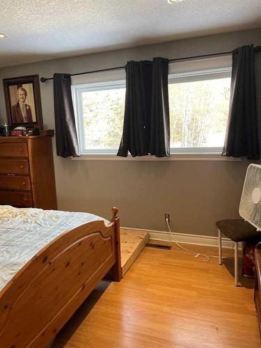 10918 97 Street, Grande Prairie, AB - Indoor Photo Showing Bedroom