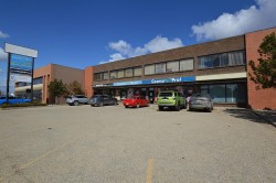 9914 109 Avenue  Grande Prairie, AB T8V 1R6