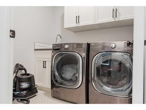 7614 62 Avenue, Rural Grande Prairie No. 1, County Of, AB - Indoor Photo Showing Laundry Room