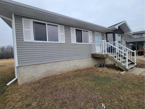 5213 52 A Avenue, Valleyview, AB - Outdoor With Exterior