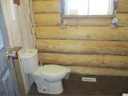 874080 Rge Rd 252, Dixonville, AB - Indoor Photo Showing Bathroom
