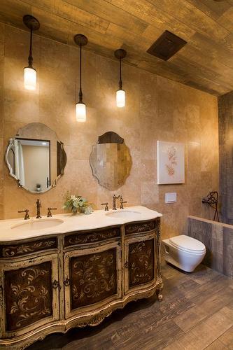 5710 Taylor Way, Rural Grande Prairie No. 1, County Of, AB - Indoor Photo Showing Bathroom