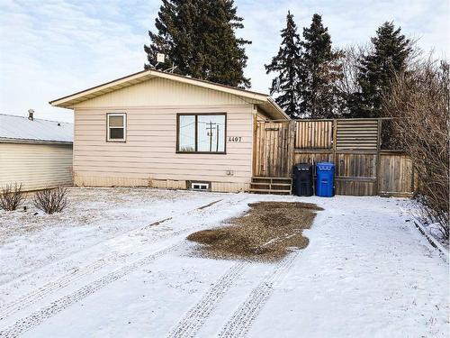 4407 47 Street, Spirit River, AB - Outdoor With Exterior
