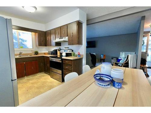 10602 91 Street, Peace River, AB - Indoor