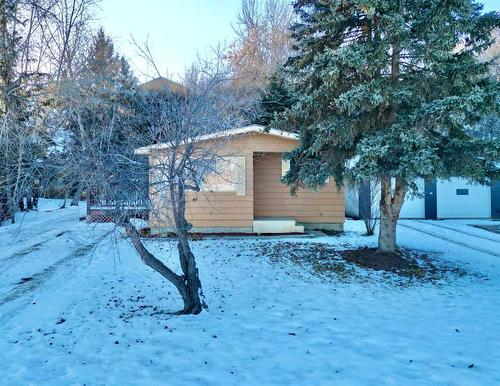 10602 91 Street, Peace River, AB - Outdoor