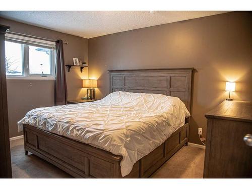 10710 103 Street, High Level, AB - Indoor Photo Showing Bedroom