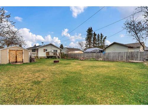 9605 Hillcrest Drive, Grande Prairie, AB - Outdoor With Backyard
