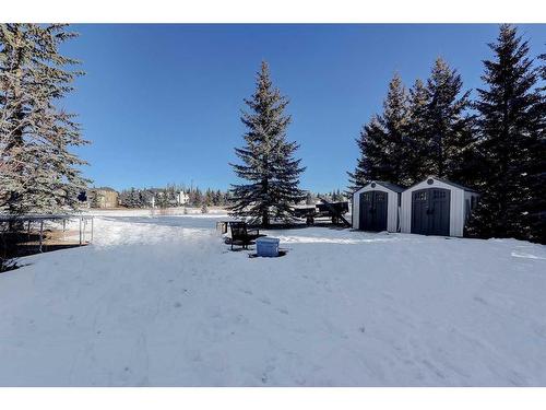 9442 Wedgewood Drive South, Wedgewood, AB - Outdoor