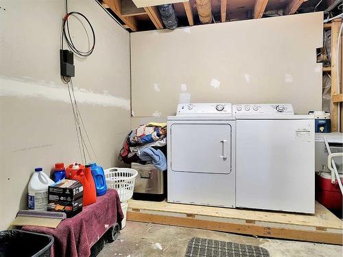 10202 97 Avenue, Grande Cache, AB - Indoor Photo Showing Laundry Room